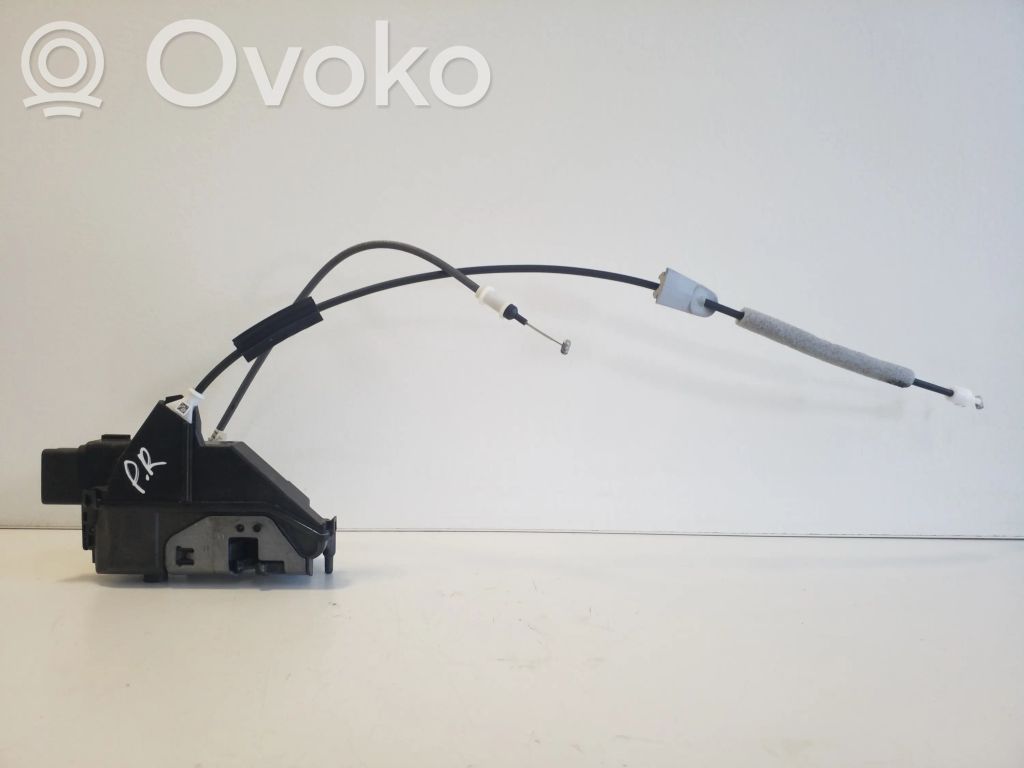 Opel Vivaro Priekinė durų spyna 
