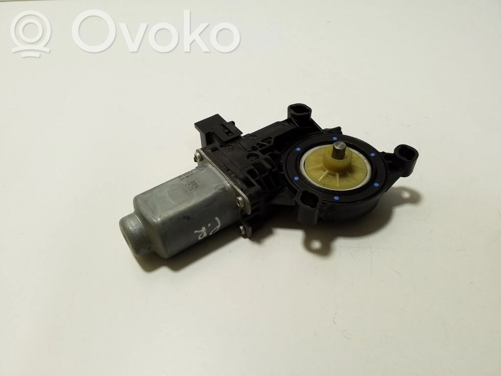 Volkswagen Amarok Silnik regulatora szyby drzwi przednich 