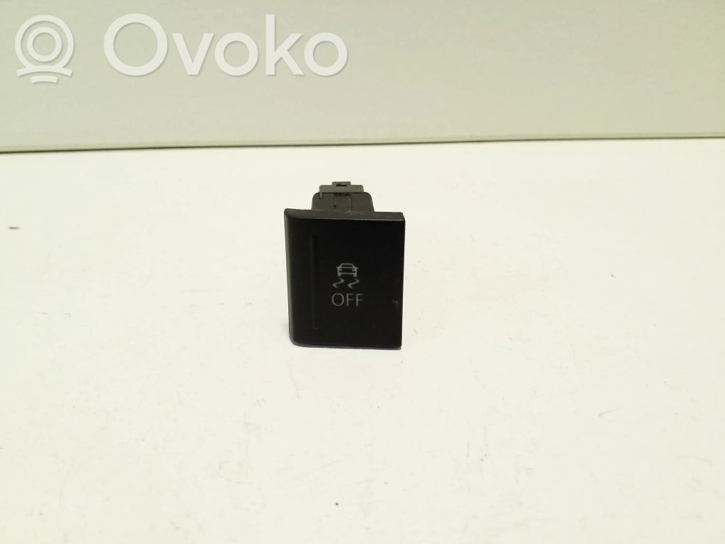 Volkswagen Amarok ESP (stability program) switch 