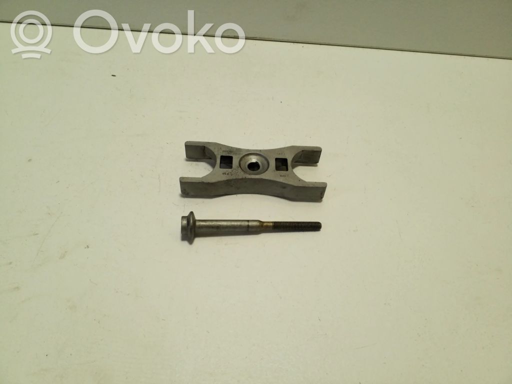 Volkswagen Amarok Bridă fixare injector 