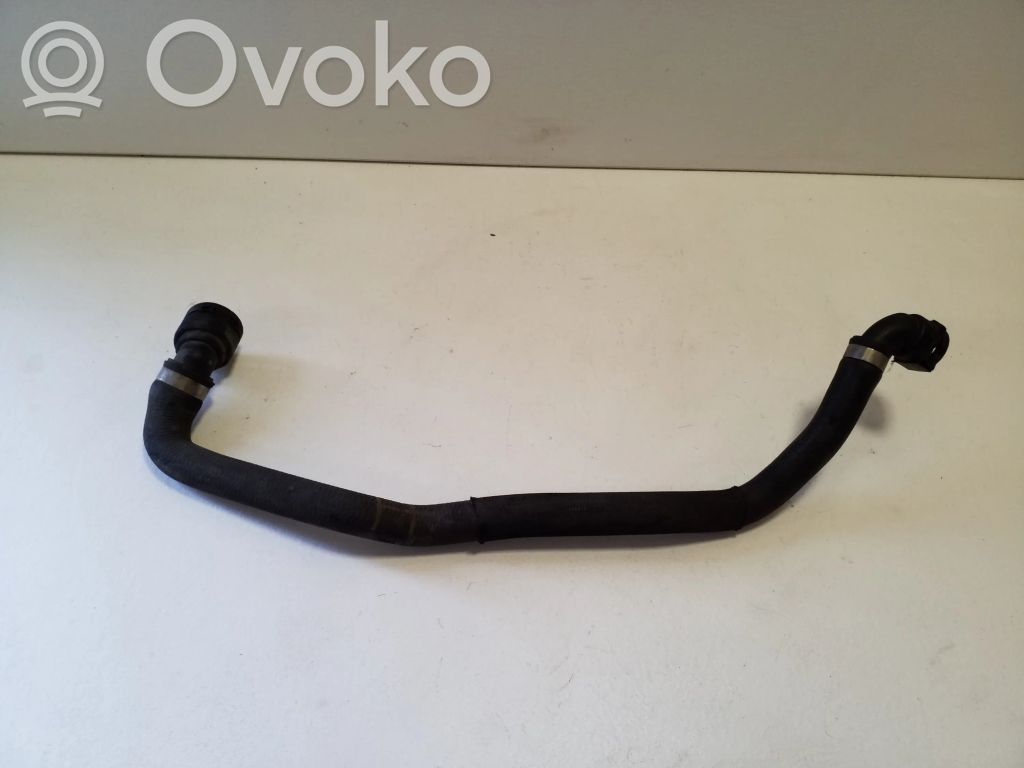 BMW X3 E83 Engine coolant pipe/hose 
