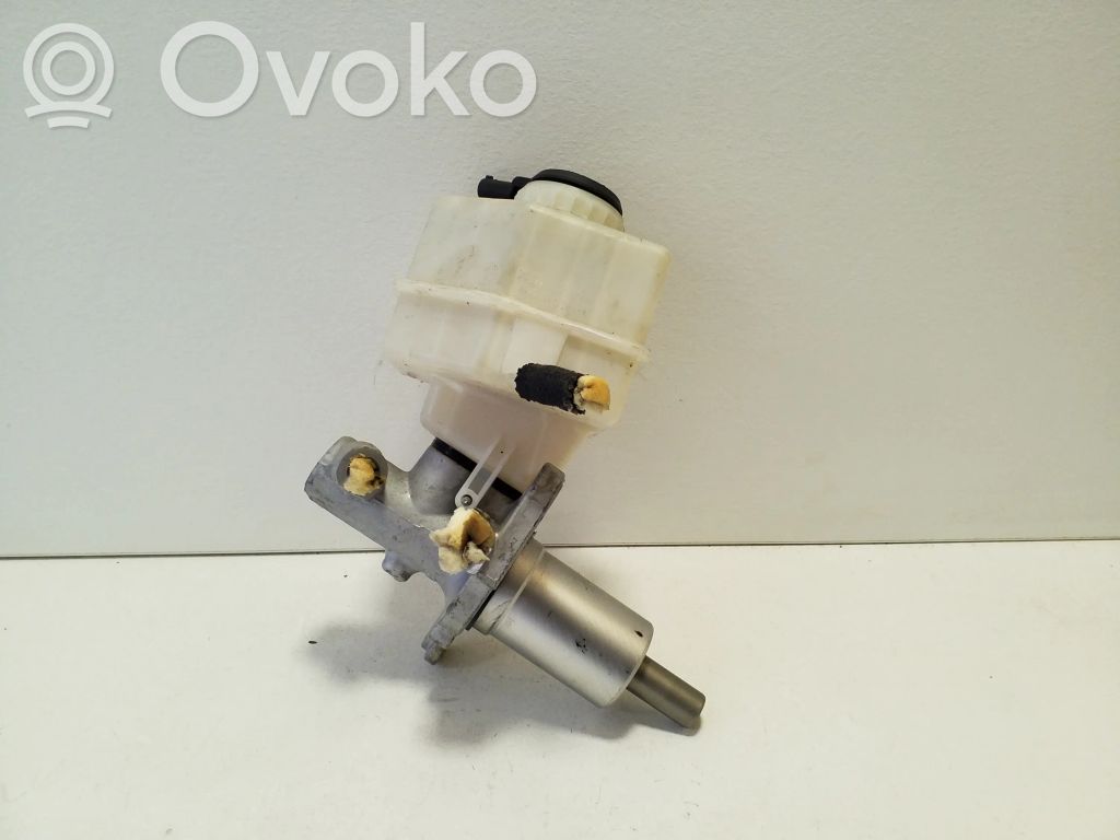 BMW X3 E83 Master brake cylinder 