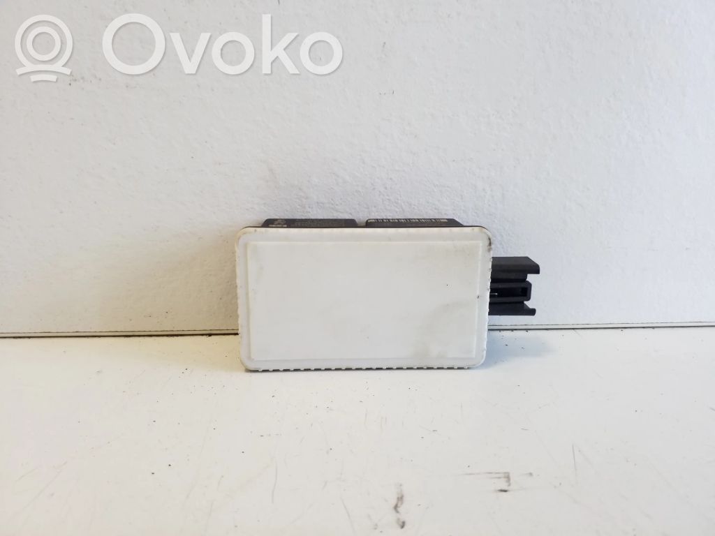 Volvo V40 Cross country Keyless system antenna 