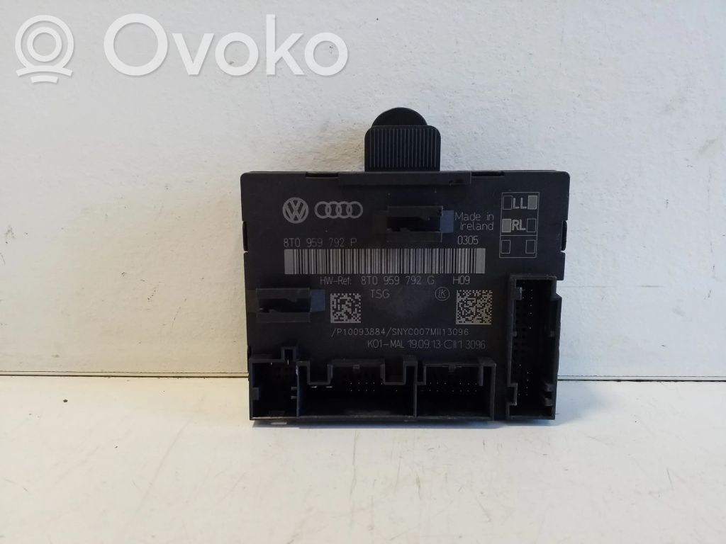 Unidad de control/módulo de la puerta   8T0959792G
