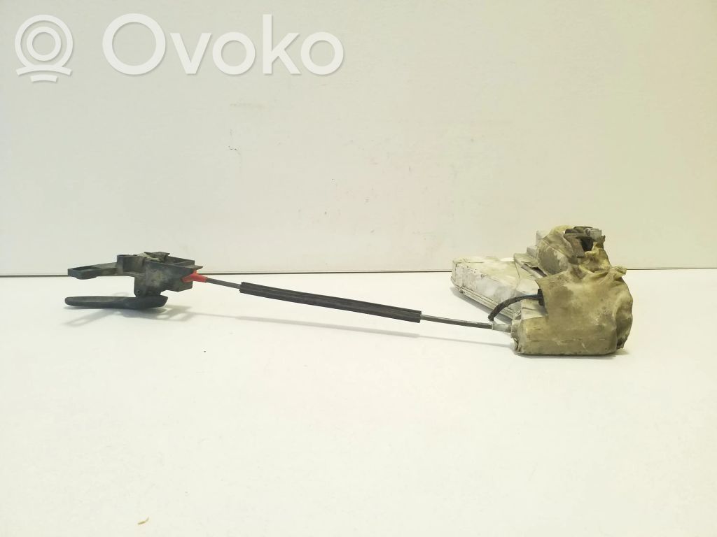 Ford Galaxy Priekšpusē slēdzene 