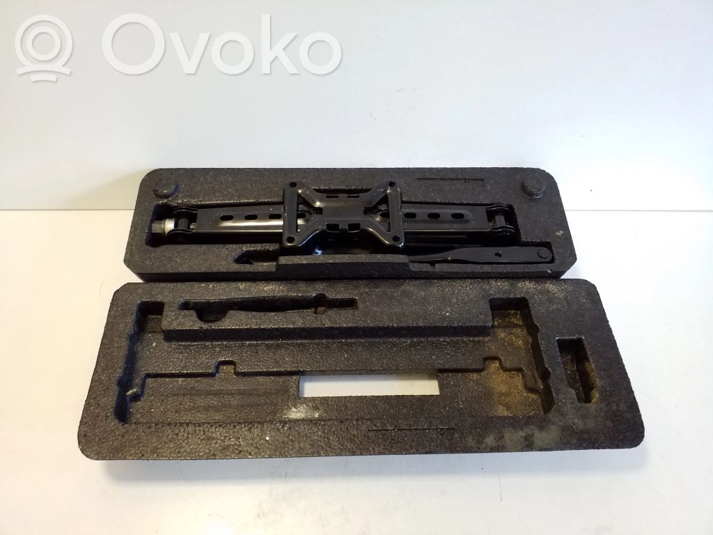 Ford Ecosport Tool set 