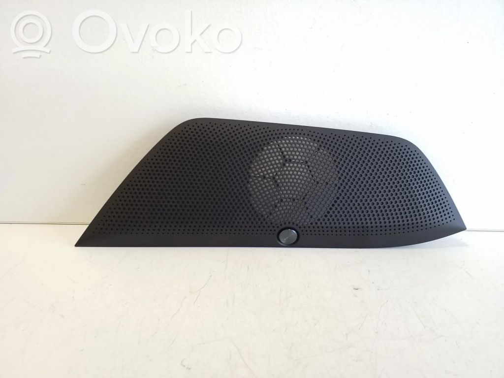Maskownica centralnego głośnika deski rozdzielczej   LV4BS046A26B
