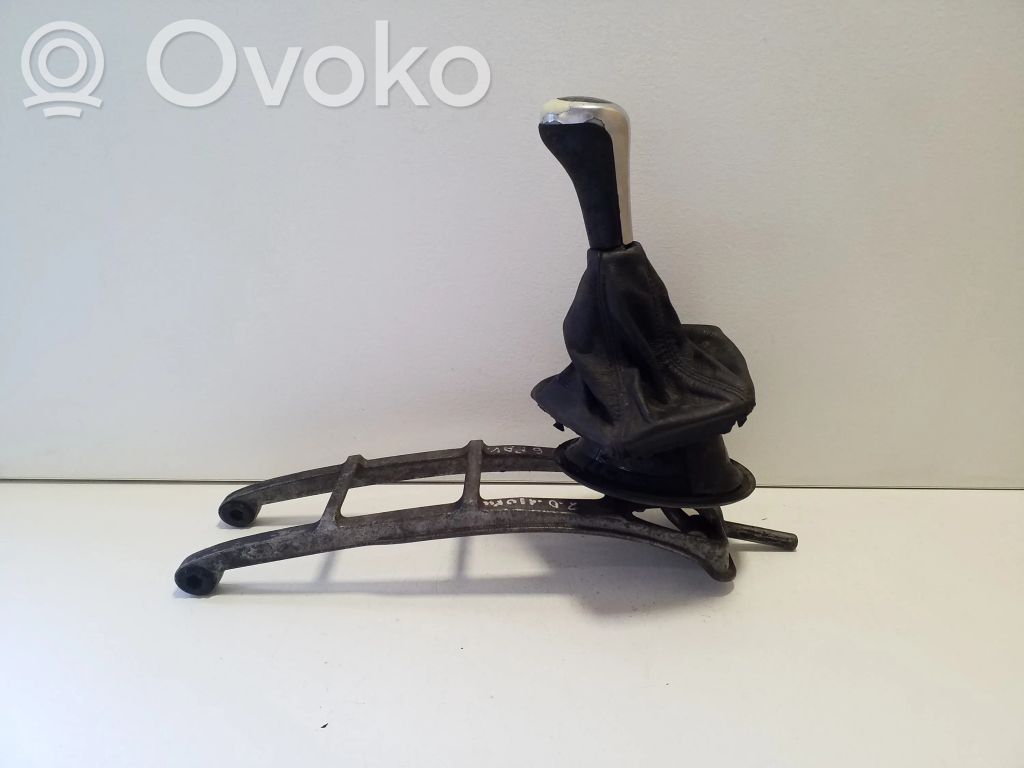 BMW X3 E83 Gear shifter/selector 