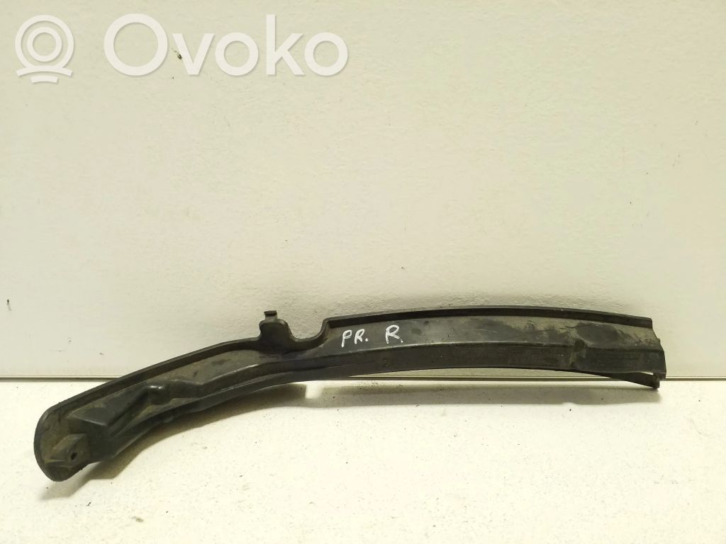 Volkswagen PASSAT B6 Staffa di rinforzo montaggio del paraurti anteriore 