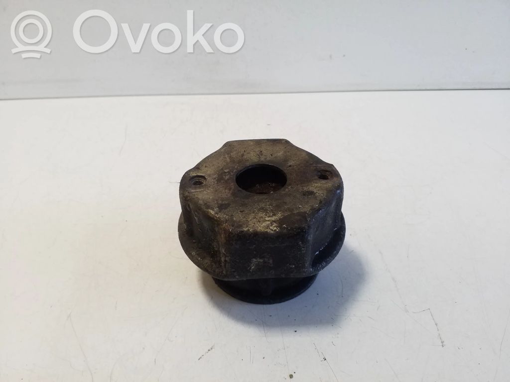 Volkswagen Transporter - Caravelle T4 Suport tampon motor 