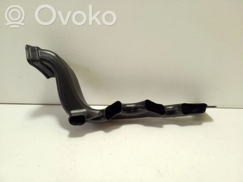 Volvo XC40 Conducto de aire del habitáculo 