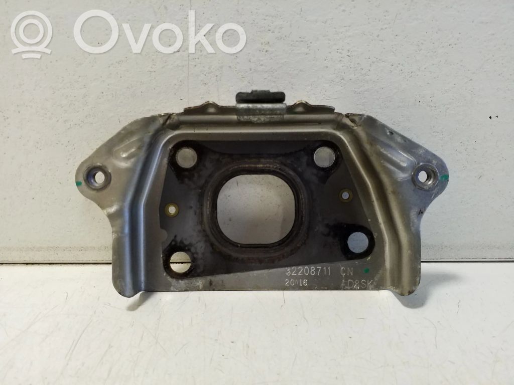 Volvo XC40 Muu moottoritilan osa 