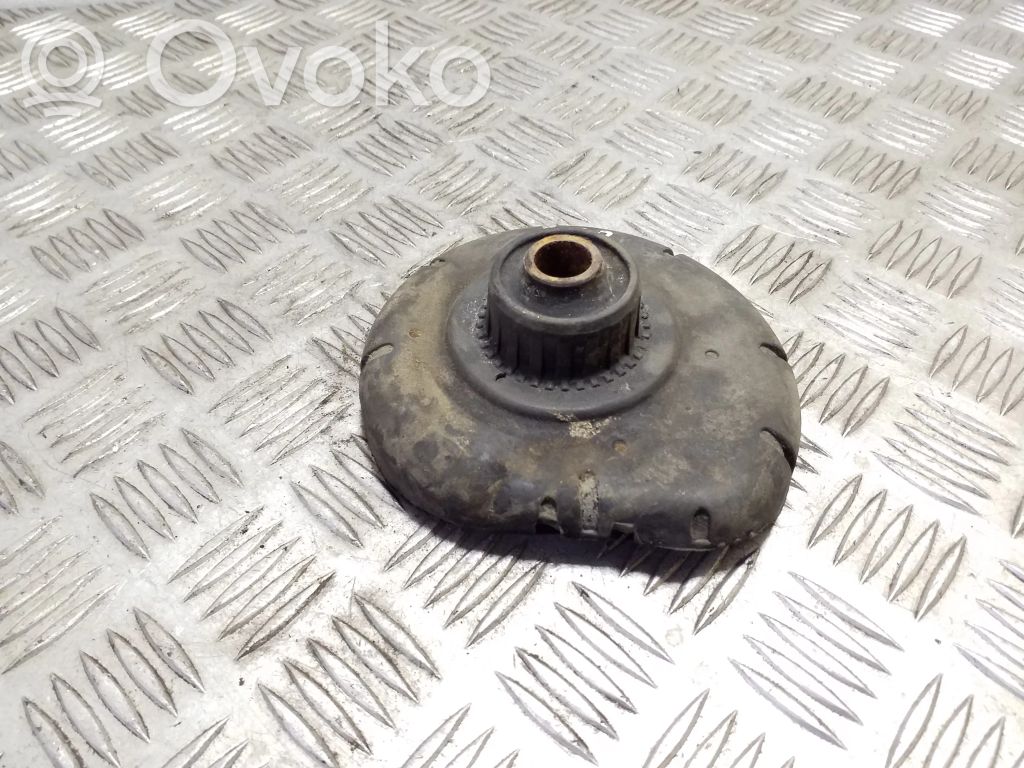 Volvo V70 Front coil spring rubber mount 
