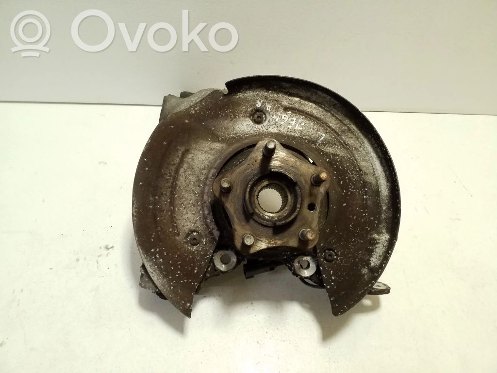 Jaguar XE Mozzo portante ruota posteriore (usato) 