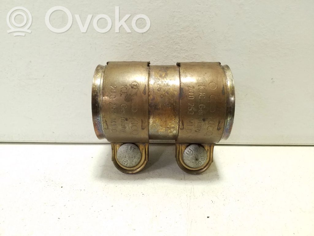 Skoda Kamiq Clemă conector țeavă eșapament 