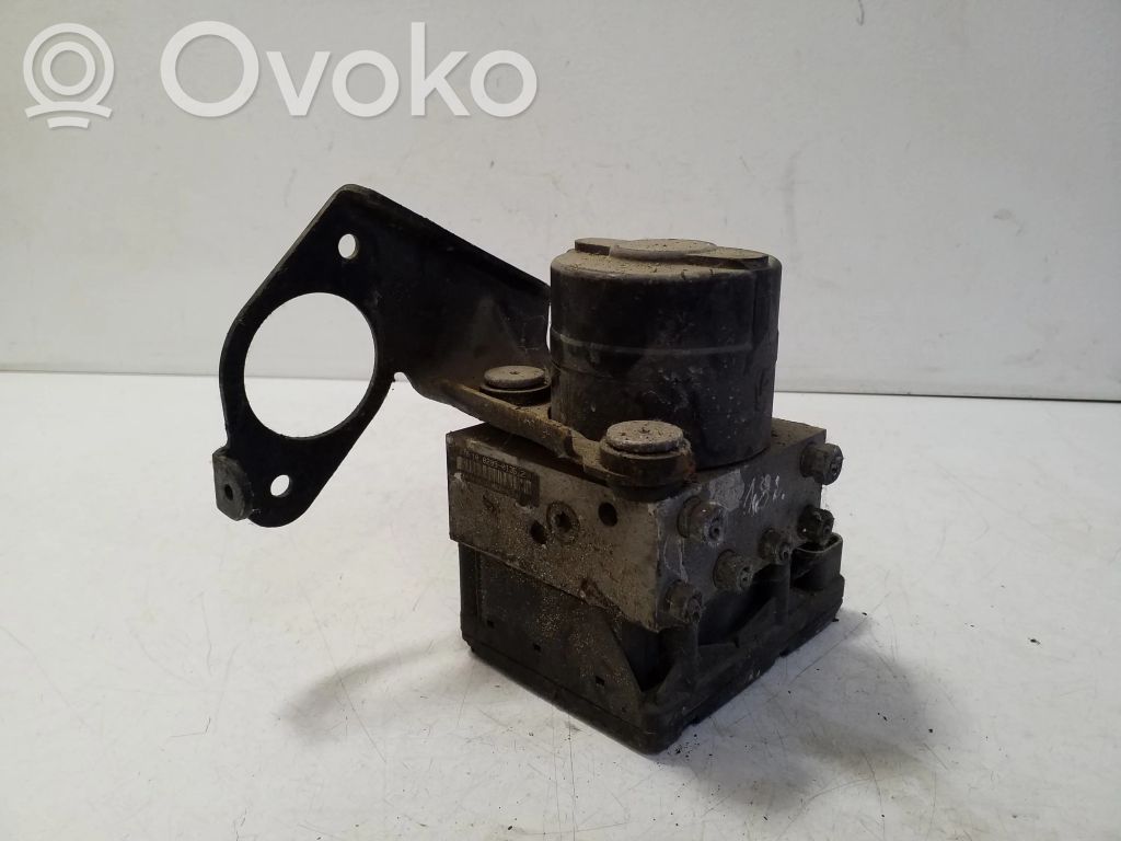 Volkswagen PASSAT B4 ABS Pump 