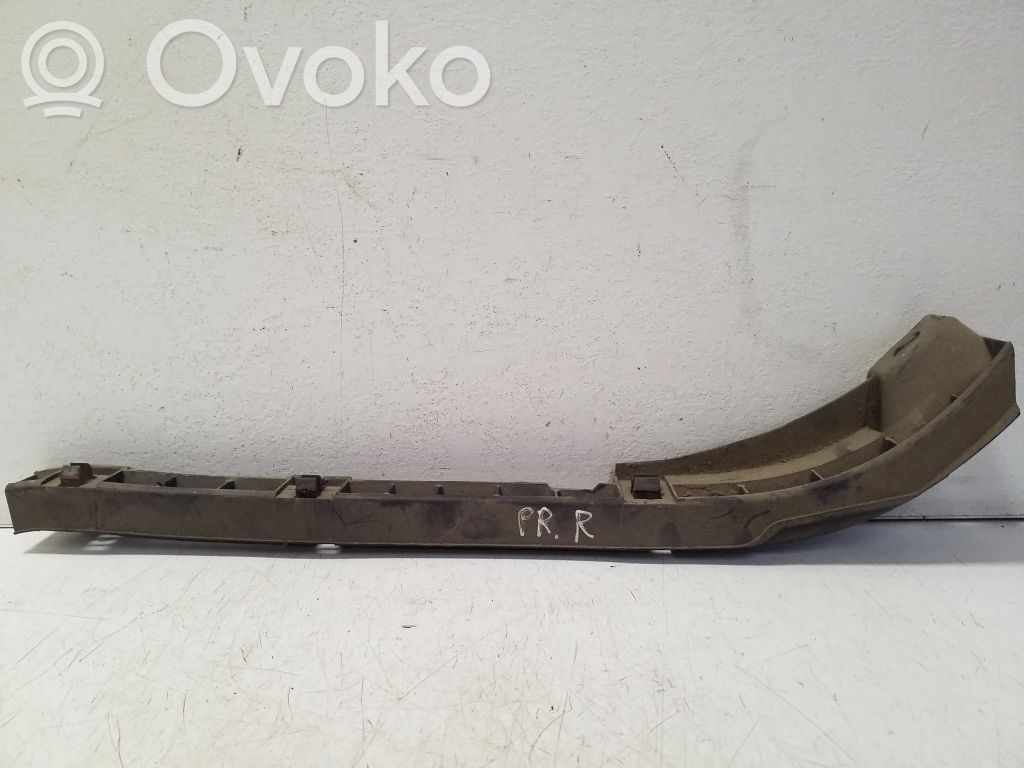Volkswagen PASSAT B4 Front bumper mounting bracket 