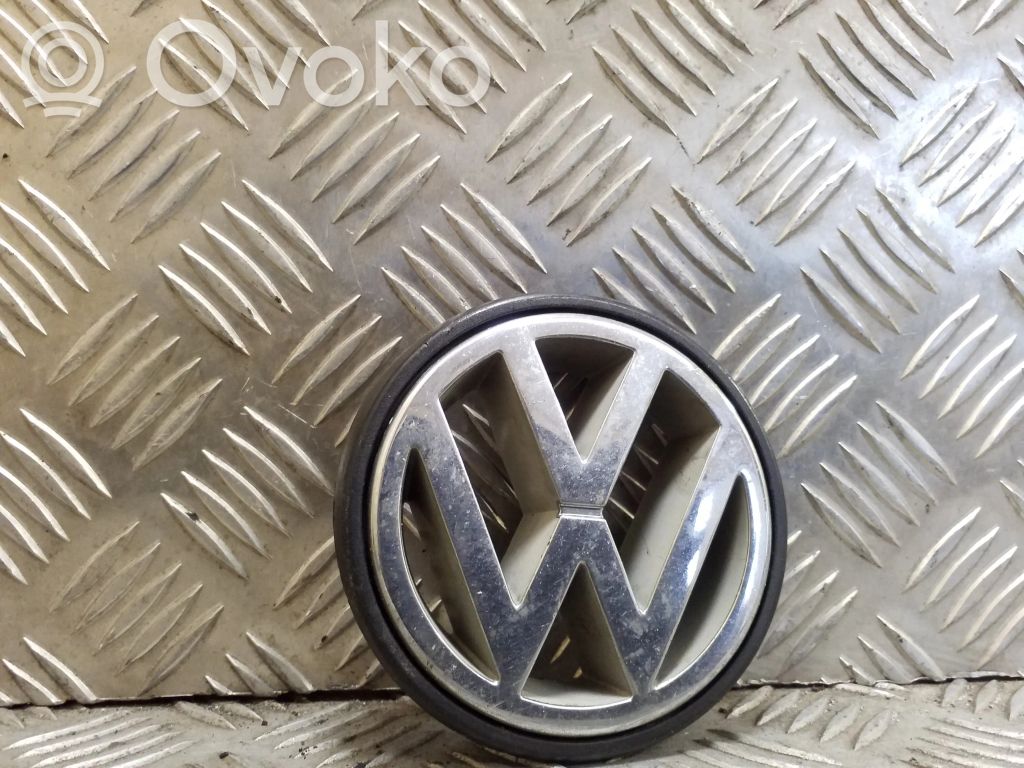 Volkswagen PASSAT B4 Mostrina con logo/emblema della casa automobilistica 