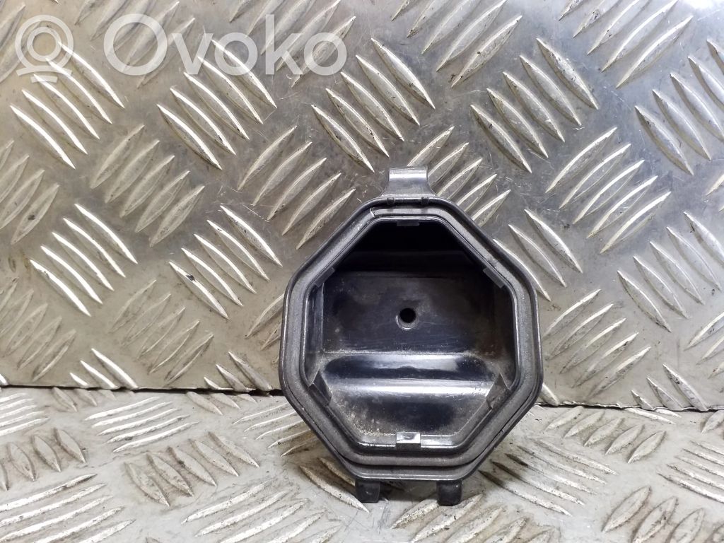 Volkswagen PASSAT B4 Parapolvere per faro/fanale 