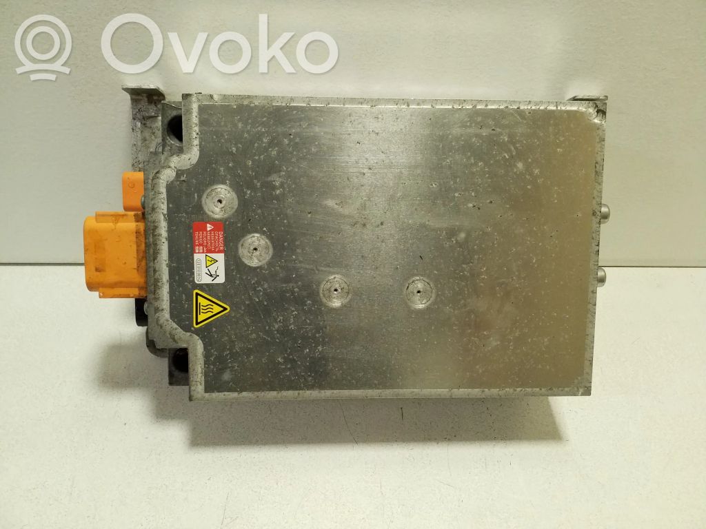 Audi e-tron Voltage converter inverter 