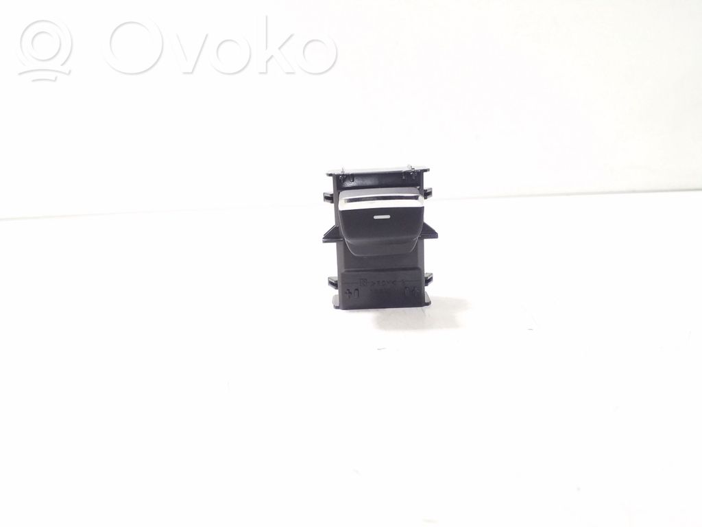 Subaru Impreza VI Electric window control switch 