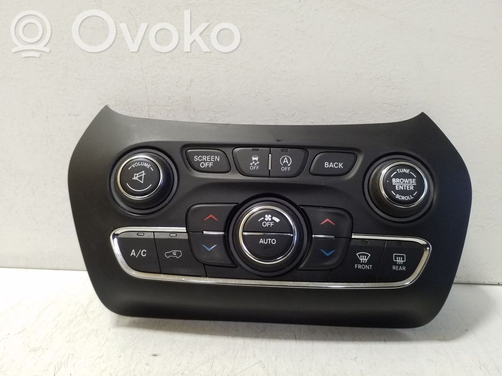 Jeep Cherokee Climate control unit 
