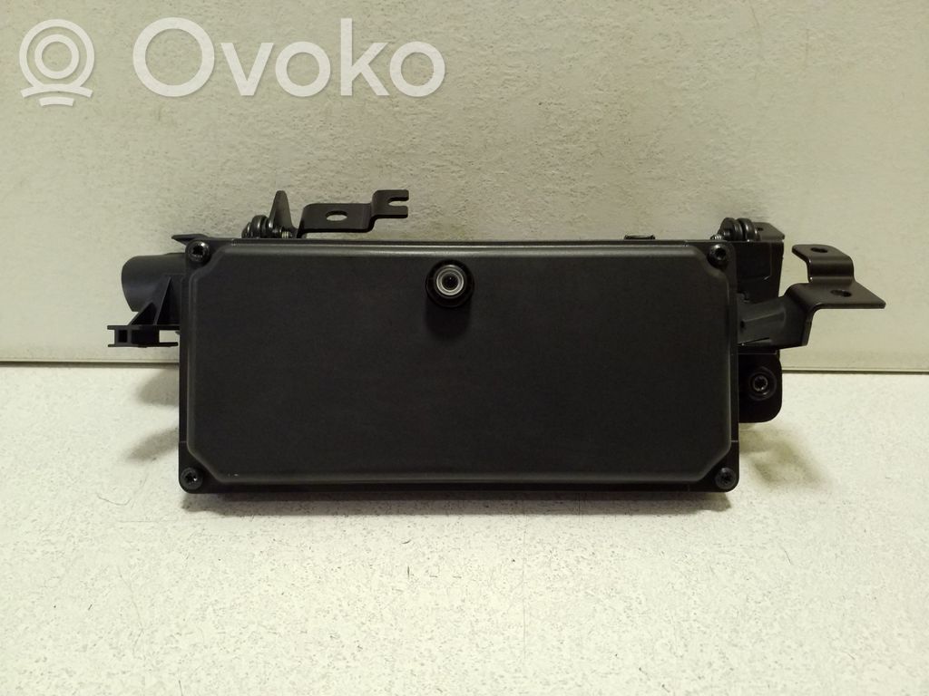 Windshield/windscreen camera   31660082