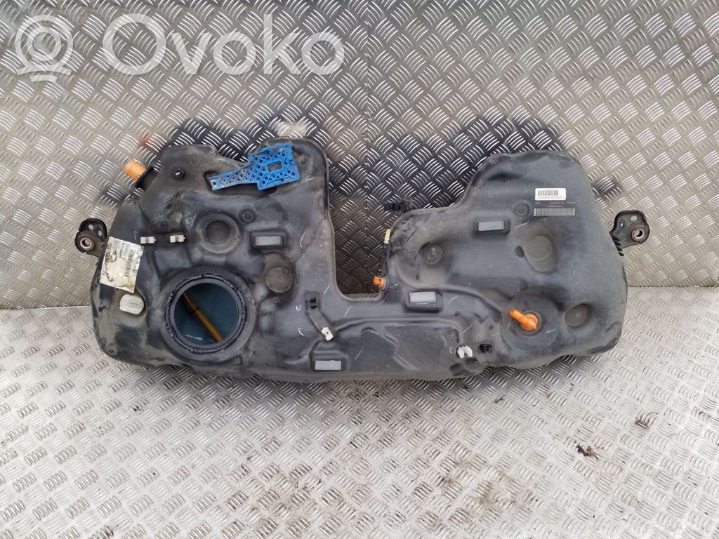 Volvo XC90 Polttoainesäiliö 