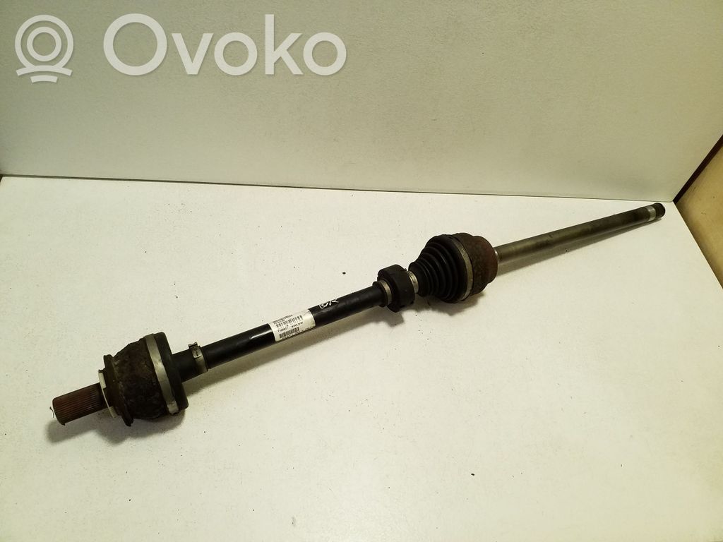 Volvo XC90 Półoś tylna 