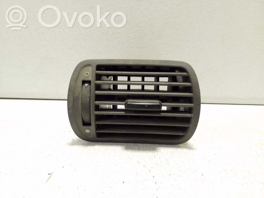 Audi A3 S3 8L Copertura griglia di ventilazione laterale cruscotto 