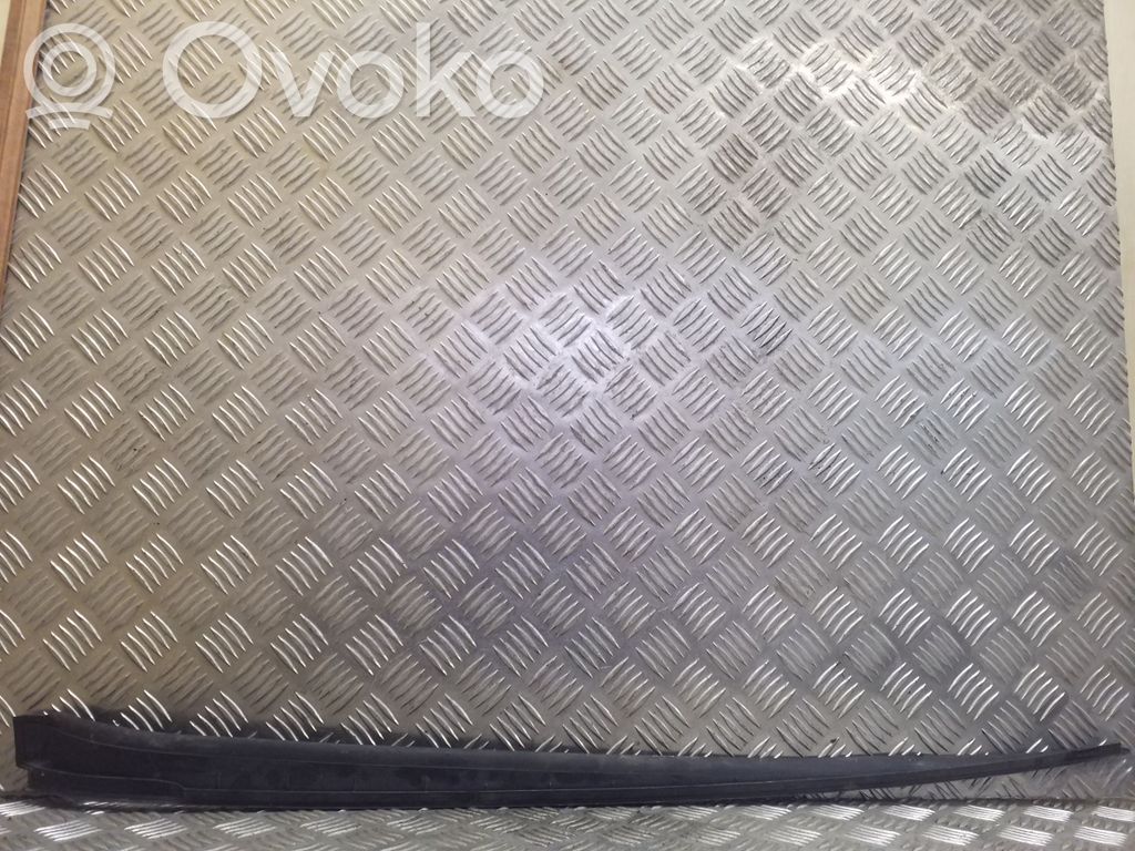 Volkswagen Golf Plus Rivestimento parabrezza 