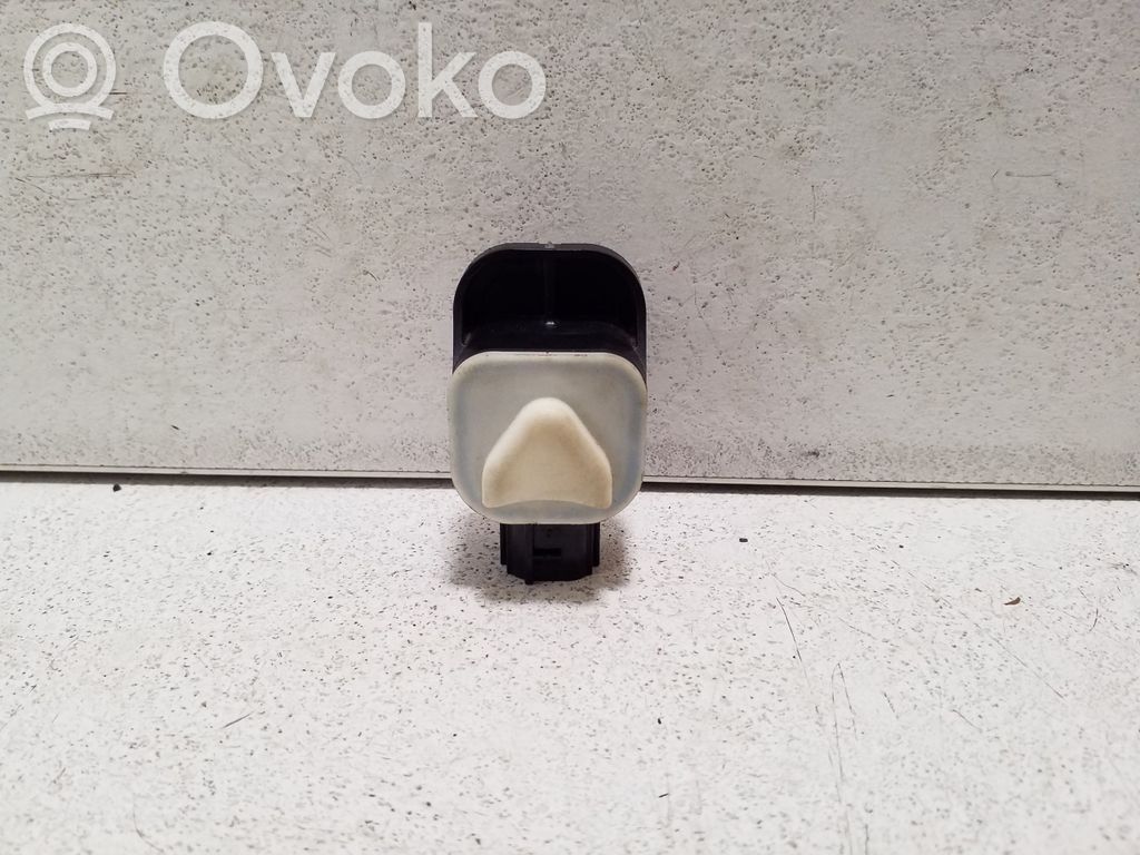 Toyota Corolla E210 E21 Airbagsensor Crashsensor Drucksensor 
