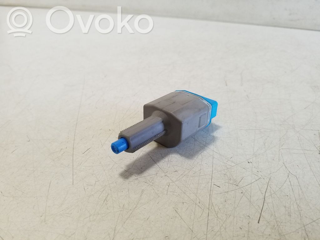 Interruptor sensor del pedal de freno