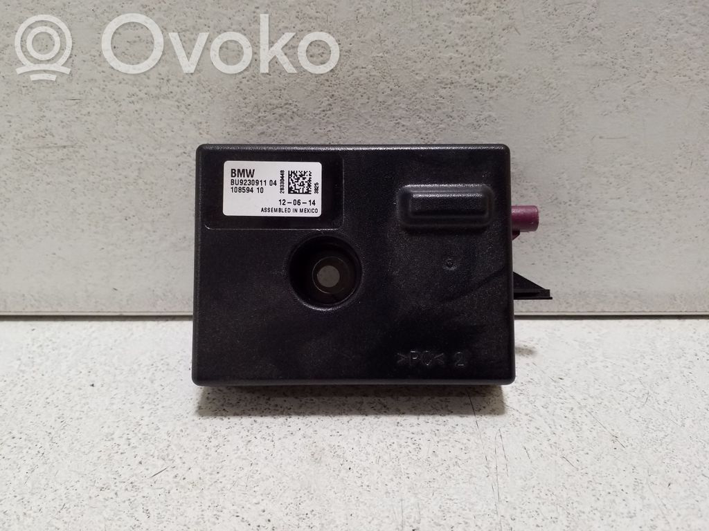 BMW X5 F15 Amplificator antenă aeriană 