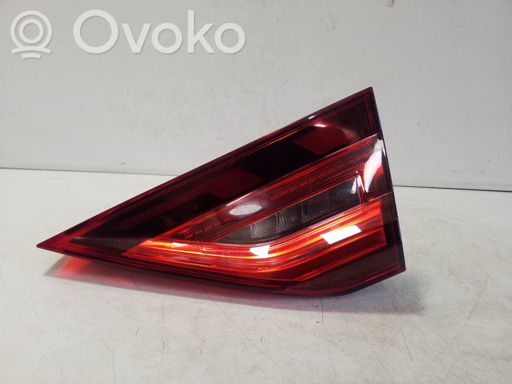 Audi A1 Takaluukun takavalot 