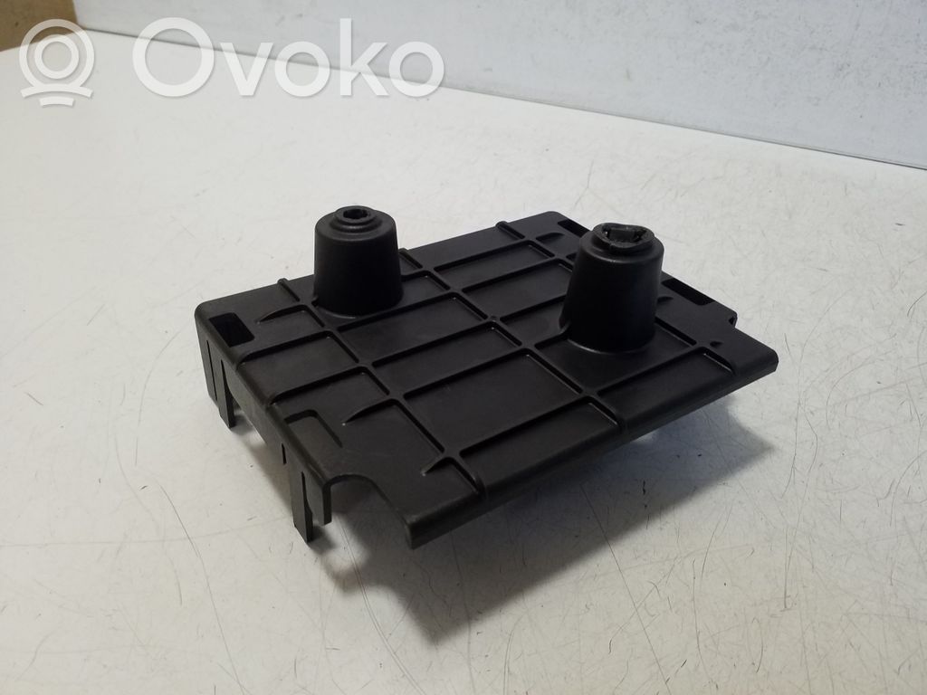 Opel Ampera Kita salono detalė 