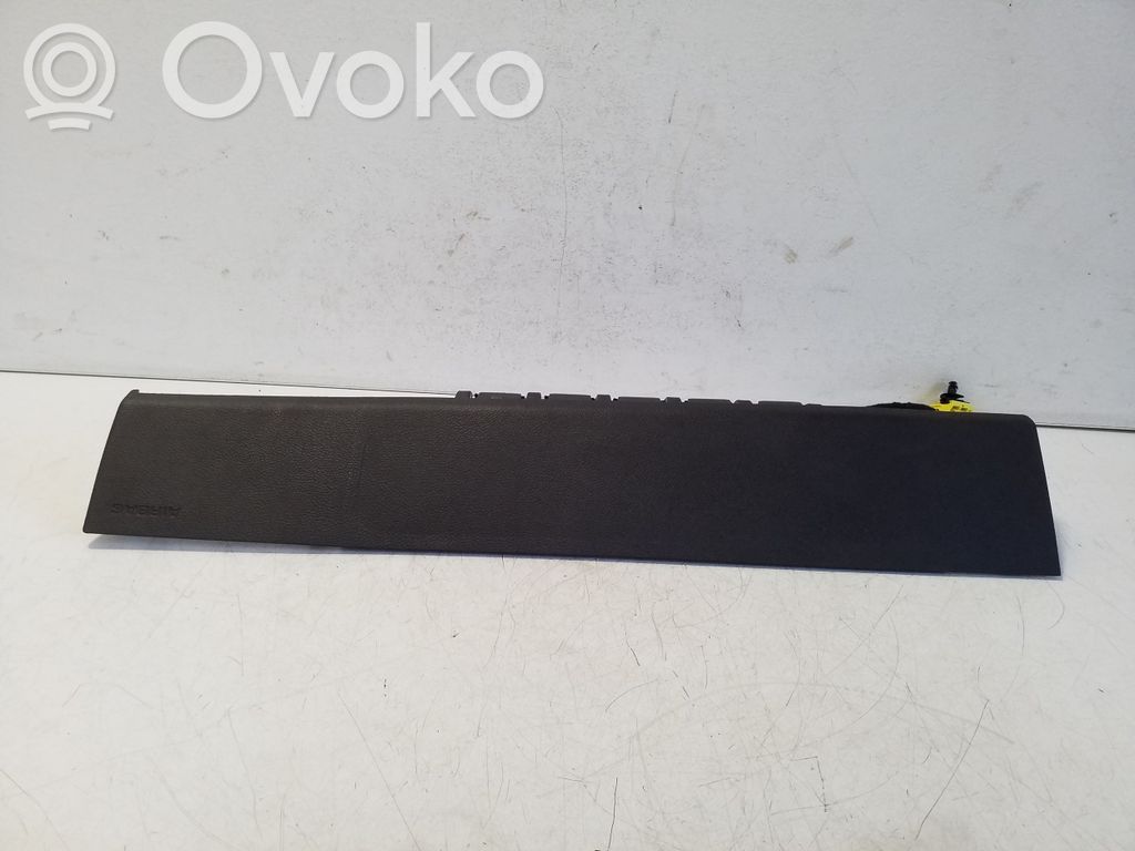 Opel Ampera Polviturvatyyny 