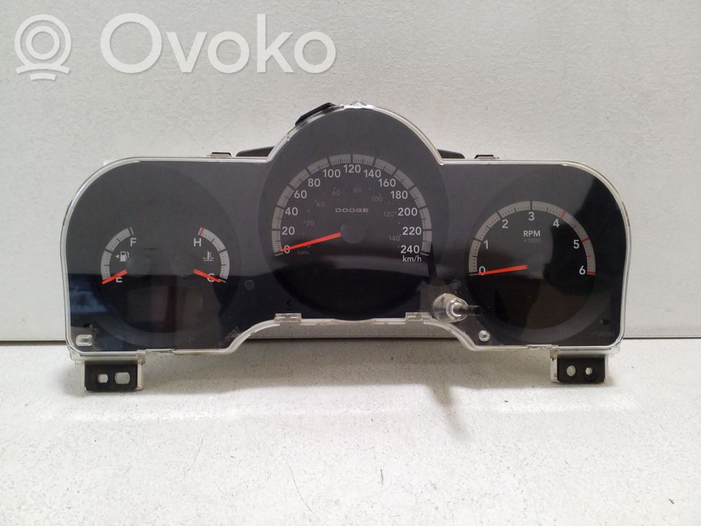 Dodge Nitro Speedometer (instrument cluster) 