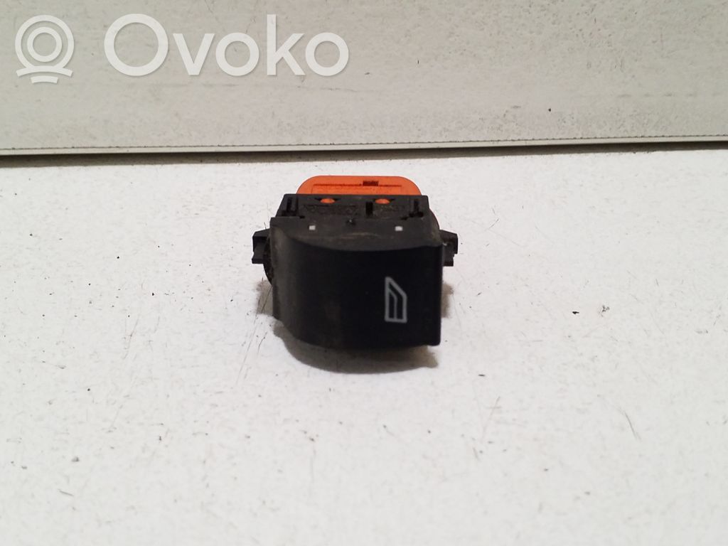 Interruptor del elevalunas eléctrico   BM5T14529BA