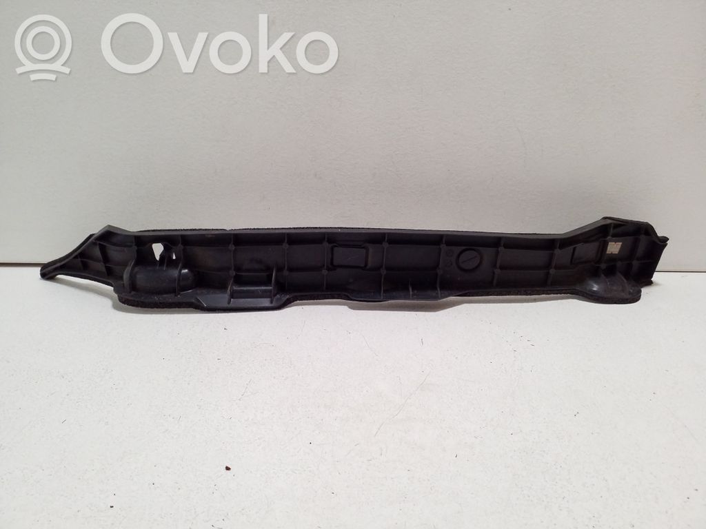 Toyota Corolla E210 E21 Sparno užbaigimas 