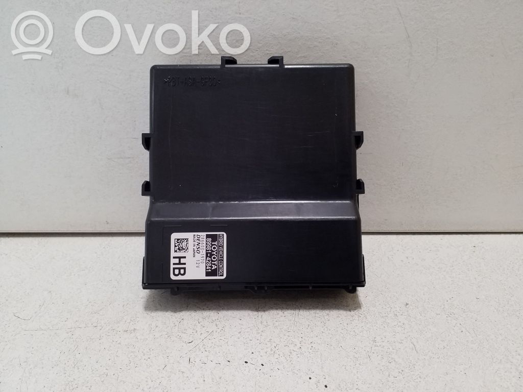 Toyota bZ4X Autres unités de commande / modules 