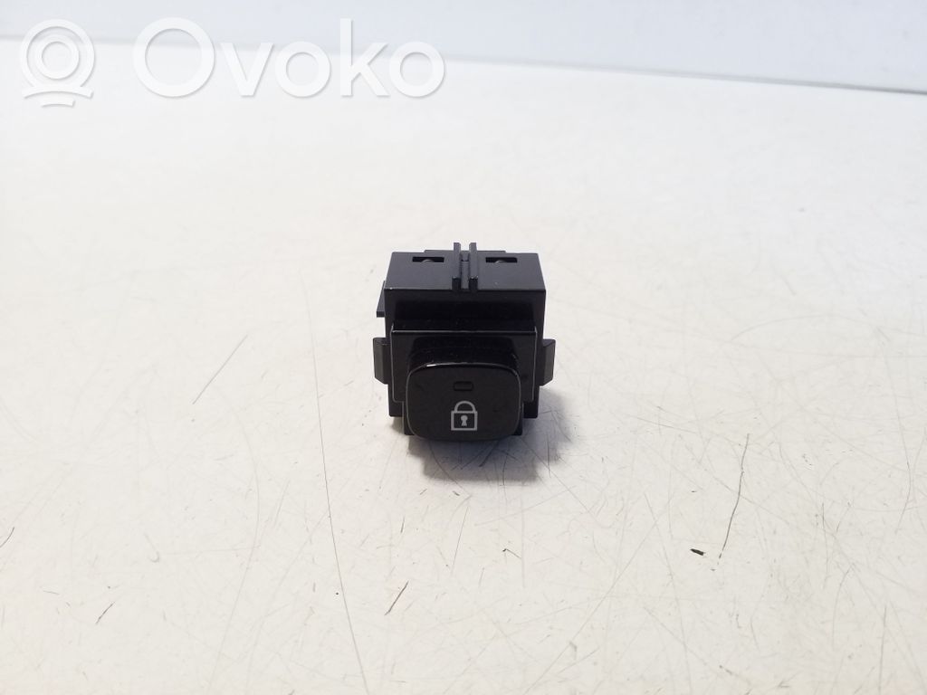 Polestar 2 Central locking switch button 