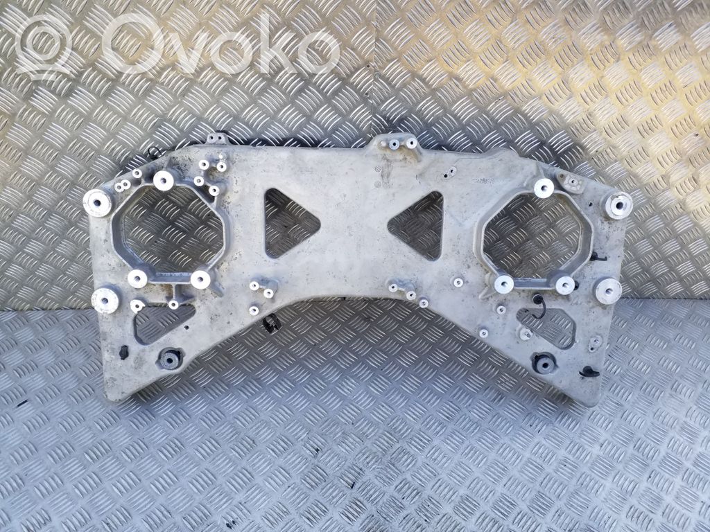Polestar 2 Engine mounting bracket 