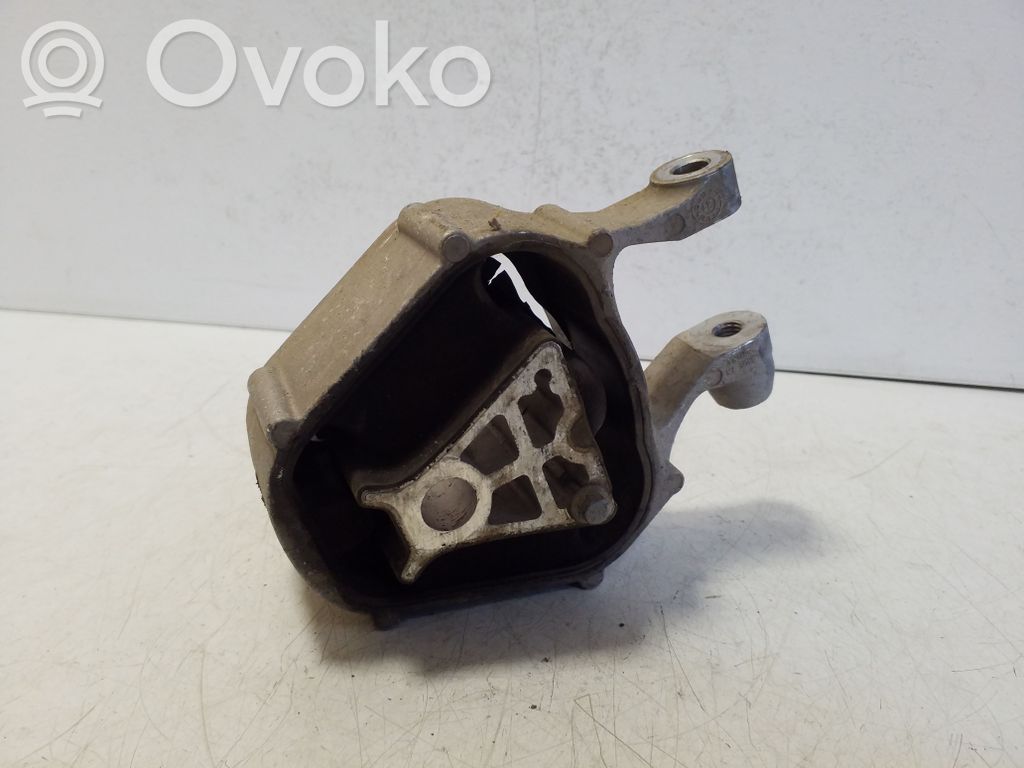 Polestar 2 Engine mount bracket 