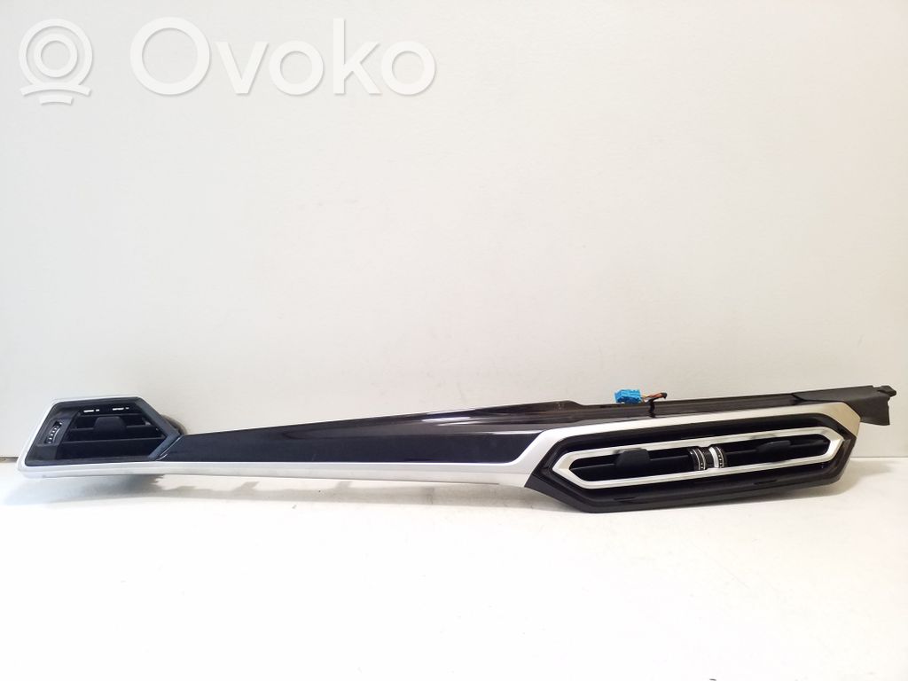 BMW i4 Centrinės oro grotelės 