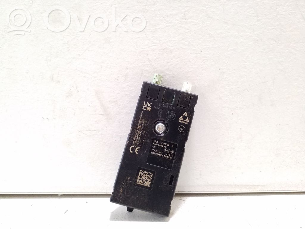 BMW i4 Antenos stiprintuvas 