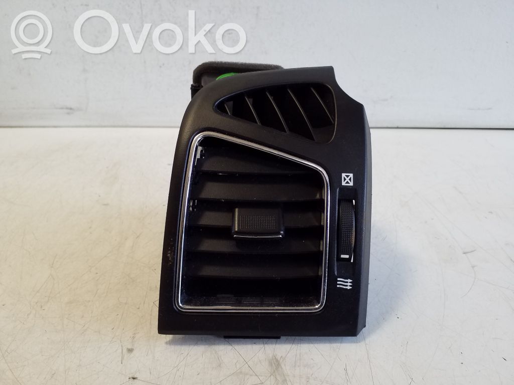 Chevrolet Captiva Grilă ventilație/ramă laterală bord 