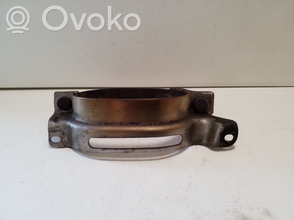 Chevrolet Captiva Support / crochet de silencieux d'échappement