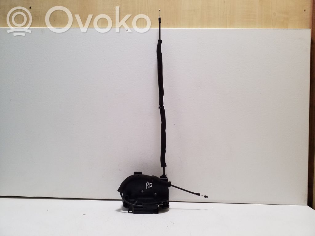 Iveco Daily 6th gen Etuoven lukko 