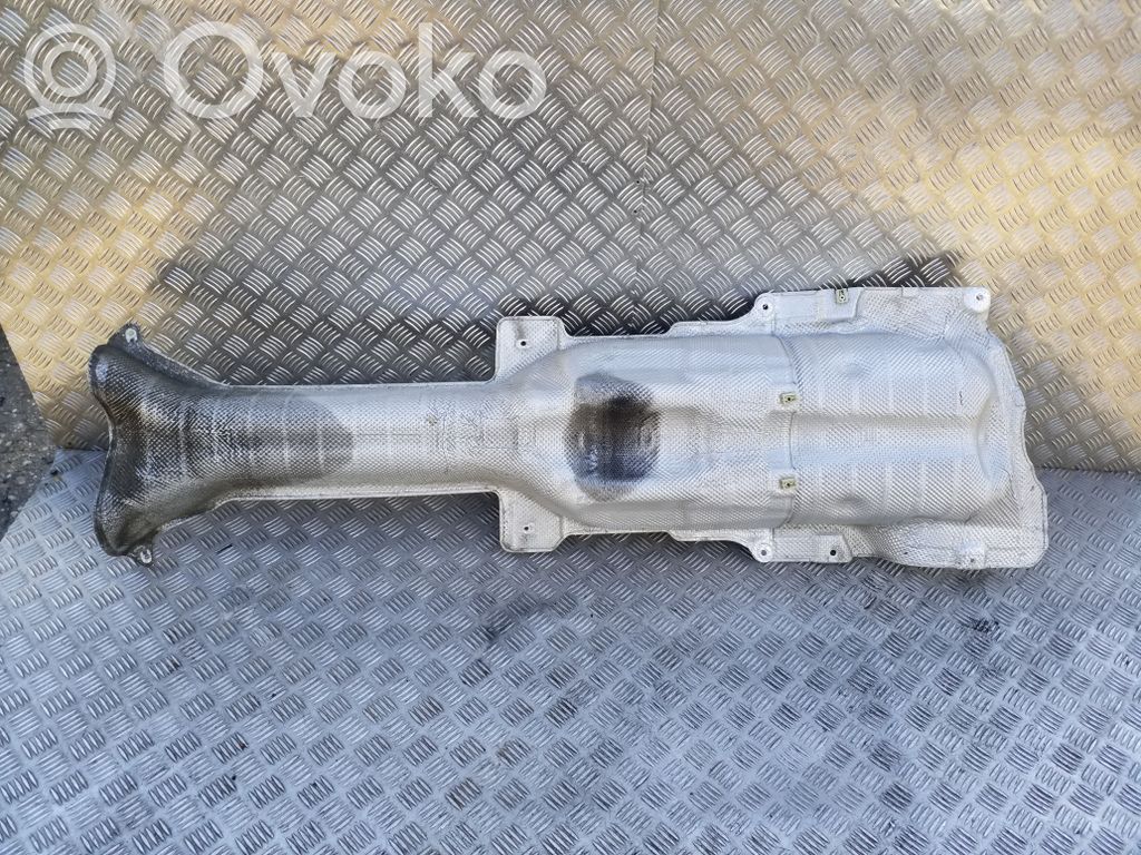 BMW 3 G20 G21 Osłona termiczna rury wydechowej 